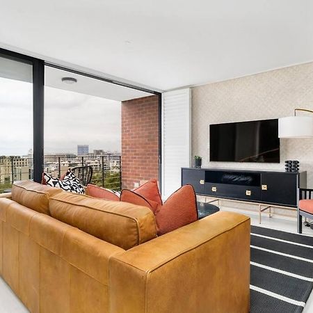 Styled Top Floor Apartment, With Back-Up Power Кейптаун Экстерьер фото